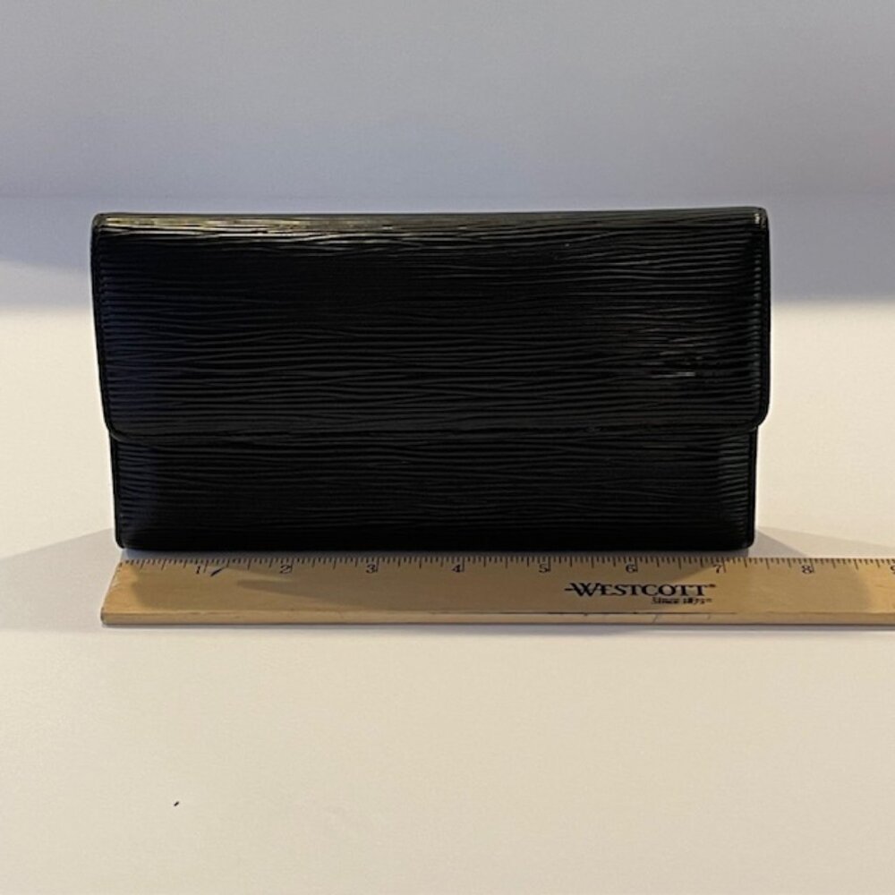 Louis Vuitton Epi Black Wallet/Checkbook/Credit Card/Coin Holder